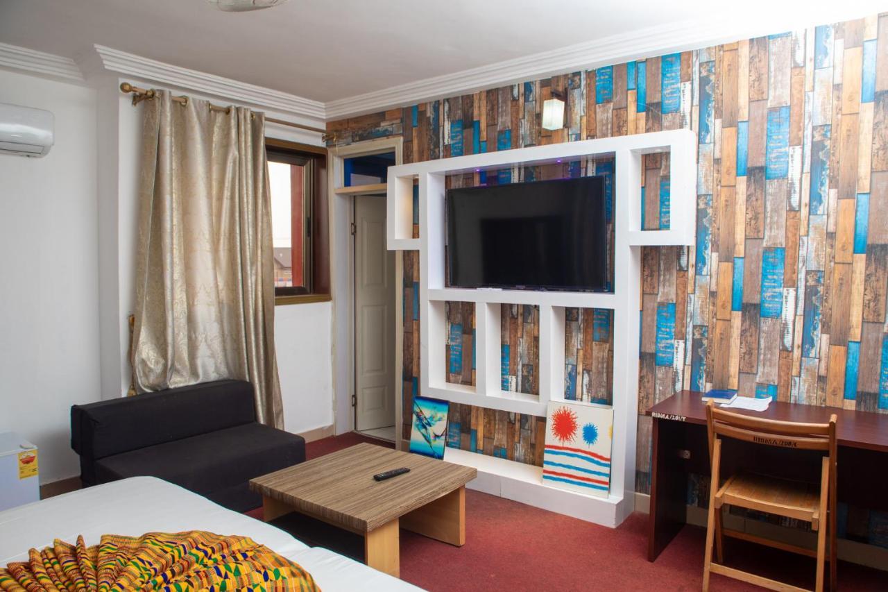 Ridma Hotel Gbawe Zewnętrze zdjęcie